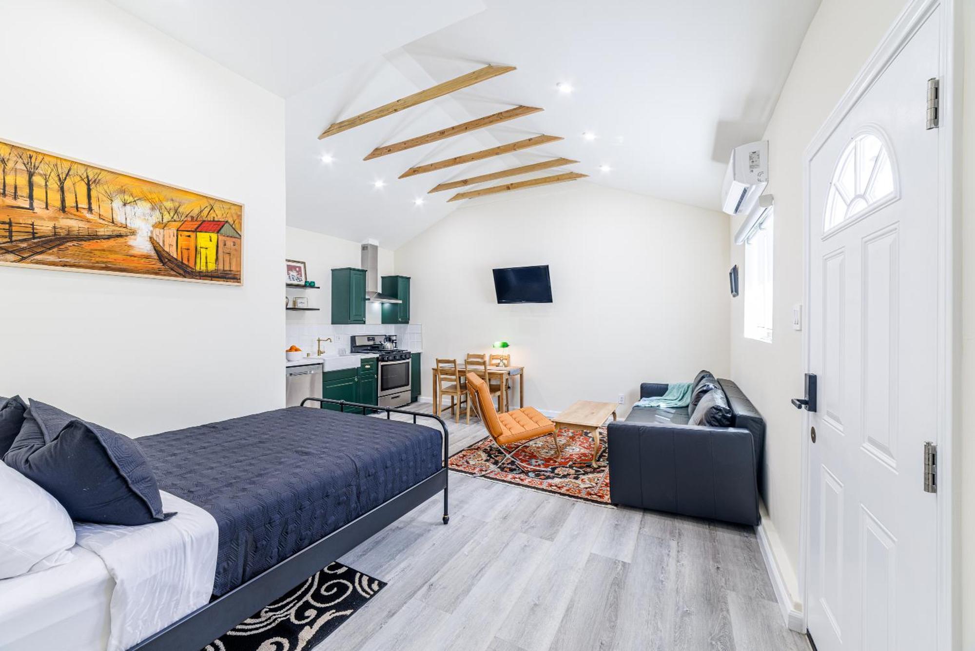Private Stylish Studio, Near Csun, Fast Wi-Fi Los Angeles Eksteriør billede